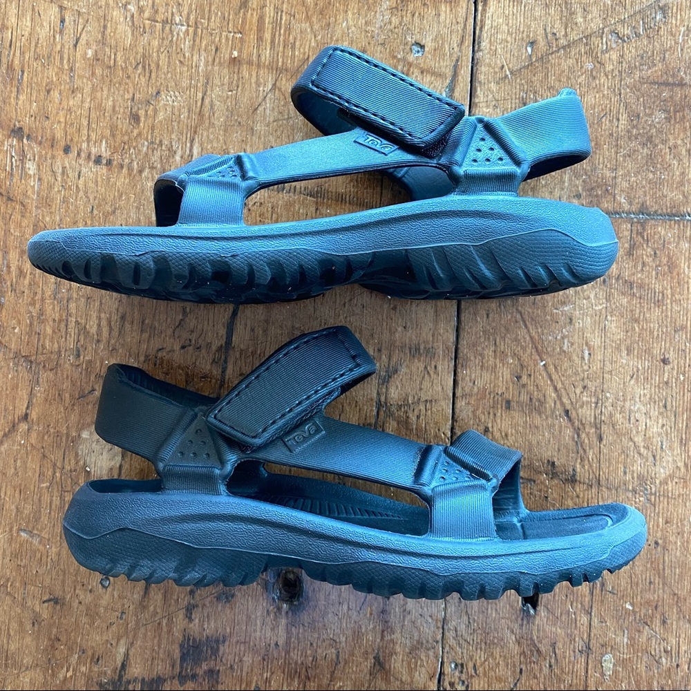 Teva Kids Hurricane Drift sandal. Little kid size 1.